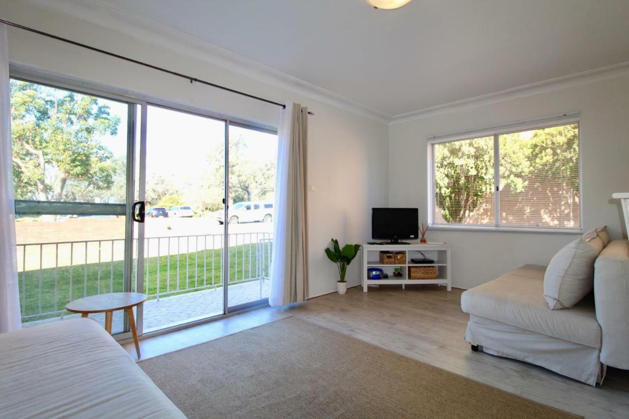 Ocean Views Apartment ฮัสกิสสัน ภายนอก รูปภาพ
